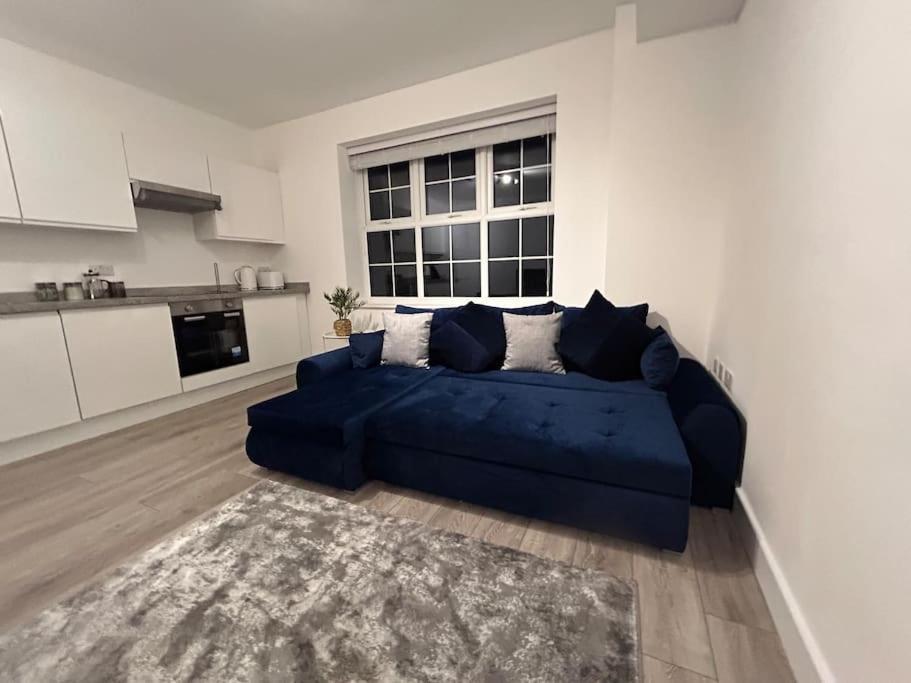 Apartment 1 Bed High Quality Modern Flat Edgware